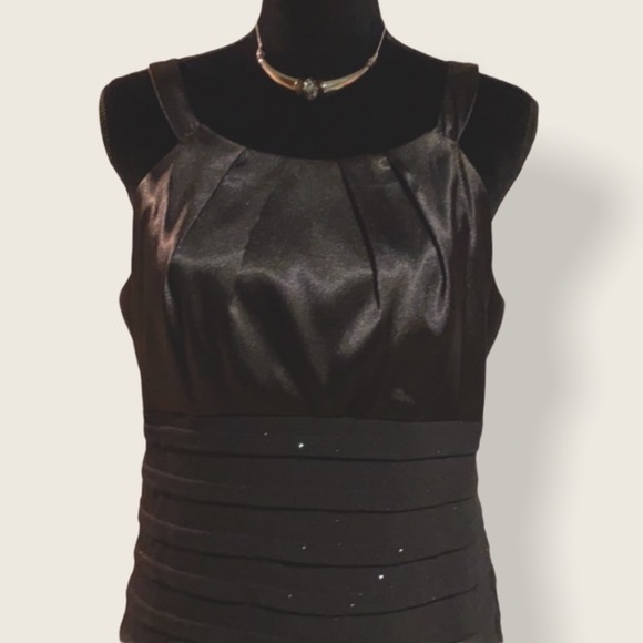 🍒 Black Satin Dress !!! - Picture 2 of 6